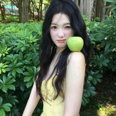 两个人一双手